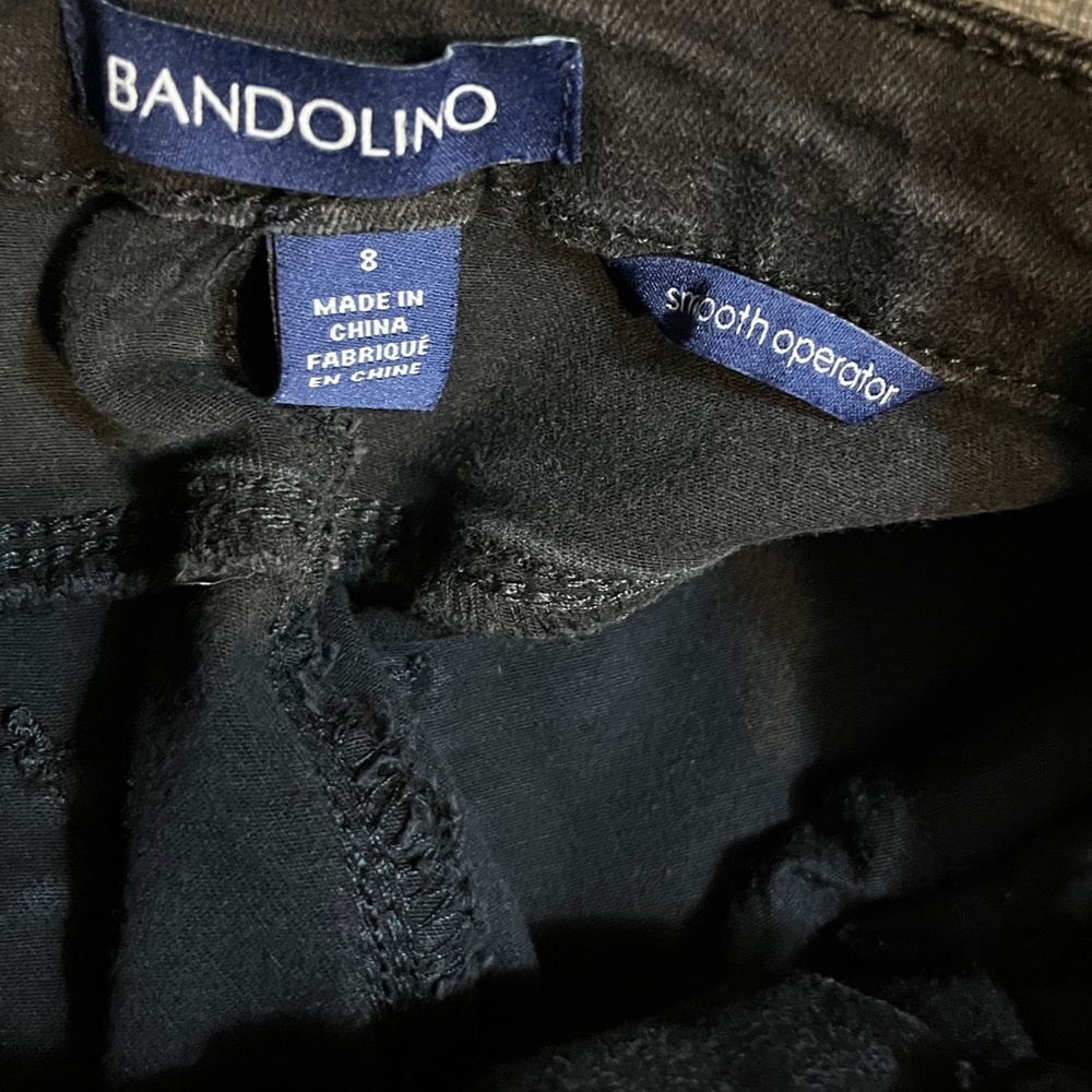 Bandolino Women’s Black Skinny Jeans Size 8 Smooth Operator Mid Rise Stretch - Picture 3 of 4